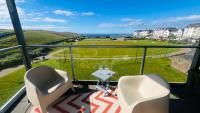Portrush, Ramore Head apartment with sea views - Chambres d'hôtes Portrush