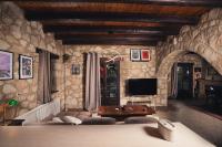 Kidóni Villas - Bed and Breakfast Gaïtánion