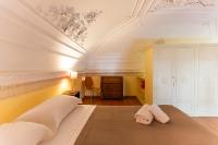 Large Apartment in City Center - B&B Catania