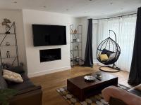 Large London apartment in Premium Location - B&B London
