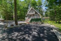 Charming n Fun chalet Retreat in The Poconos - Ferienwohnung Tobyhanna
