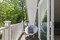 Charming n Fun chalet Retreat in The Poconos - Ferienwohnung Tobyhanna