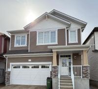 Stillwaters Haven II Cozy II Private II Netflix, Prime Video II 20mins from WEM, Airport - B&B Edmonton