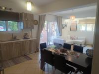 Airport Anasta Casa - B&B Artémida