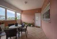 Central Guest House - Chambres d'hôtes Isthmía