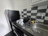 One bedroom Apartment in City Centre - Intercom Entry with Video - Chambres d'hôtes Derby