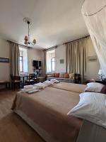 Archontiko Tsikari - B&B Város
