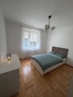Wald Apartament Gdynia - Ferienwohnung Gdingen