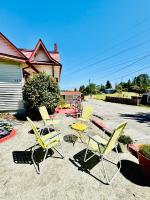 2nd Floor House with 2 Queen Bedrooms and Extra Sofa Bed Located 10 minutes from SeaTac Airport and 20 minutes from Downtown Seattle - Chambres d'hôtes Seattle