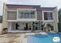 Newly Built Private Villa with Pool in Cainta - B&B Cainta