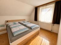 Zentrale Unterkunft mit Parkplatz inklusive - Bed and Breakfast Leoben