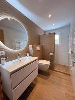 Casa Requesens, freiligendes Ferienhaus, komplett erschlossen - Chambres d'hôtes Empuriabrava