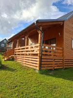 Całoroczny domek nad jeziorem Raduńskim - B&B Borzestowska Huta