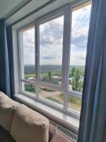 Panoramic Forest View Apartment - Ferienwohnung Chişinău