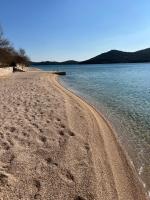Villa Pina Tisno Apartment Mila 4-6 personen mit Meerblick - B&B Tisno