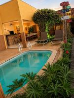 Casa Completa com Piscina Aquecida em Caldas Novas, 4 quartos climatizados, garagem, até 12 Pessoas - B&B Caldas Novas