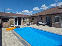 Wellness Villa close to Prague - B&B Kuchař