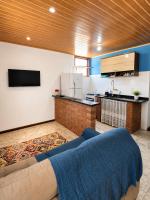 Residência Bem Viver - Pet friendly- Wi-Fi - Churrasqueira e 3min a pé da Praia - B&B Arraial do Cabo