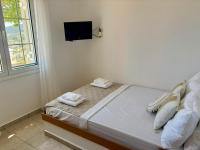 F Apartment Sand by Goutos Luxury Living - Chambres d'hôtes Ermióni