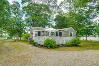 Charming Cape Cod Water-View Cottage - Ferienwohnung Mashpee