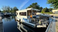 Hausboot in Berlin, festliegend im Yachthafen Schmöckwitz, mit Heizung - Chambres d'hôtes Berlin