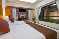Twin Room with Pool View