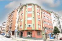 LUJO Proyector, Maquina Arcade, Wifi y patinetes - Ferienwohnung Oviedo