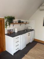 Spacious 1 Bed apartment City centre - B&B Palmerston North