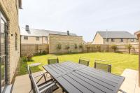 Stylish 4 Bedroom Home Perfect for Families - Chambres d'hôtes Bicester