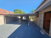 Room 2 at 39 Hoog Polokwane - Bed and Breakfast Polokwane