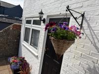 Sompting Village - Close to sea and South Downs - B&B Sompting
