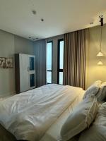 غرفتين وصالة باطلالة انيقه بقرب البحر - B&B Khobar