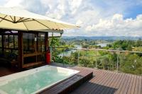 Bethania, Scenic rural house with impressive views - B&B Peñol