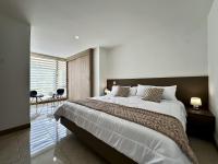 Suite moderna amoblada - Ferienwohnung Quito