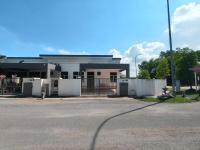 Kuntum & Puteri Homestay - B&B Port Dickson