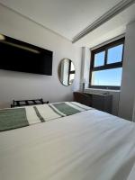 Exclusive 7th floor apartment in Plaza de España - B&B Madrid