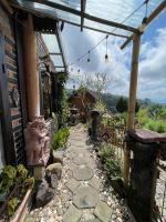 Cozy Private Vintage Cottage near Lake - B&B Bedegul