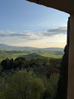 Private Residence on Pienza Walls - B&B Pienza