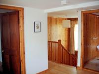 Castlehill - Ferienwohnung Polbain