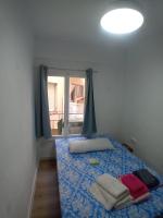 Single Room with Shared Toilet