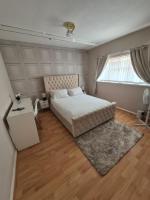 Quiet and professional friendly - B&B Cardiff