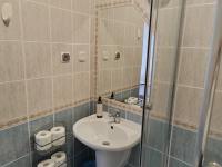 Chambre Triple avec Salle de Bains Privative