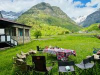 Madisha's Guesthouse - B&B Mestia
