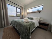 The Sunlit Sanctuary - B&B Port Elizabeth