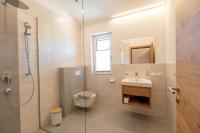 Appartamento con 2 Camere da Letto e Balcone