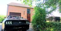 Villa with pool, air conditioning, and Netflix - Chambres d'hôtes Blégny