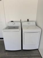 Prime Location Near Hospital & Restaurants - B&B Kingman