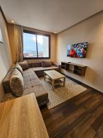 One-Bedroom Apartment with Ocean View
