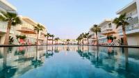 Véranda Face Piscine & 5 Zones de Jeux - B&B Sidi Rahal