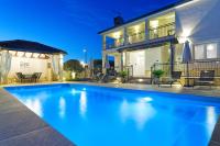 Villa Morgan by Rent Istria - B&B Umag